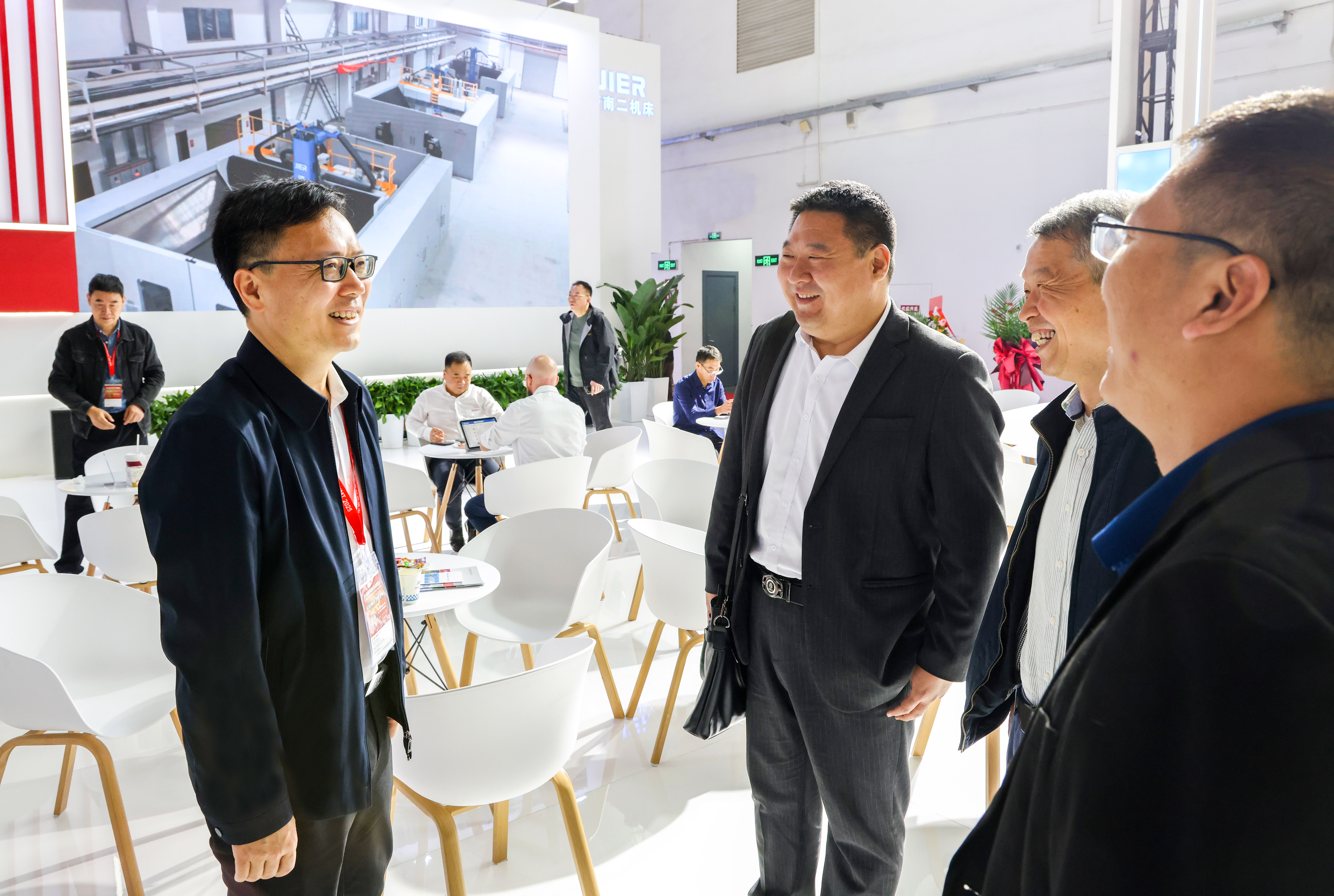 首页| 尊龙集团中国官方网站