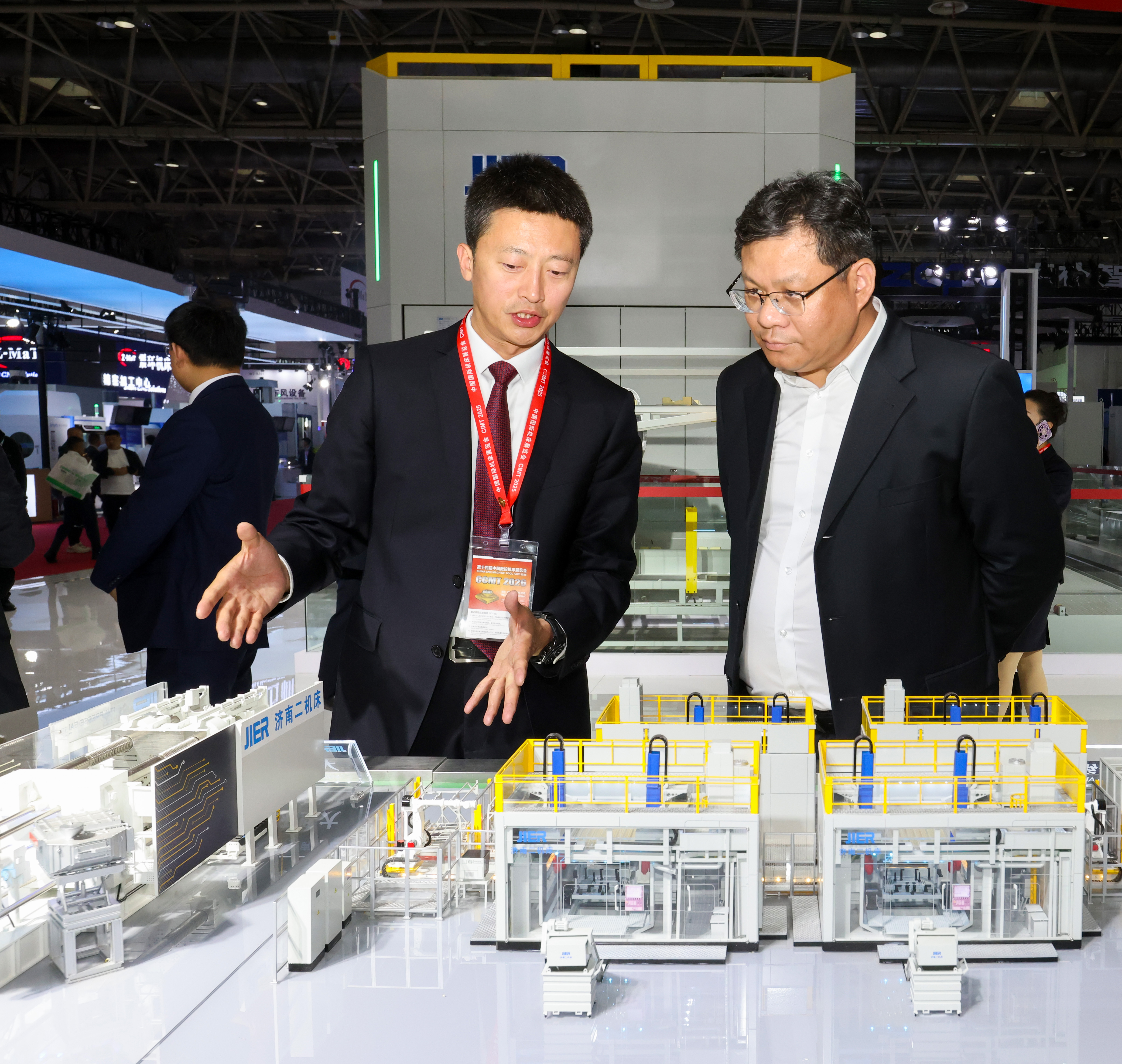 首页| 尊龙集团中国官方网站